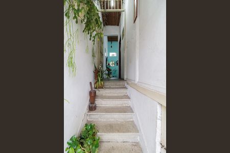 Casa à venda com 80m², 2 quartos e sem vagaÁrea externa