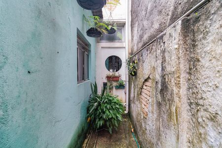 Casa à venda com 80m², 2 quartos e sem vagaÁrea externa