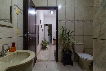 Casa à venda com 80m², 2 quartos e sem vagaBanheiro