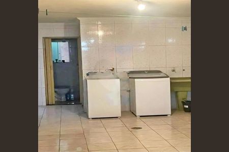 Casa à venda com 3 quartos, 190m² em Vila Constança, São Paulo