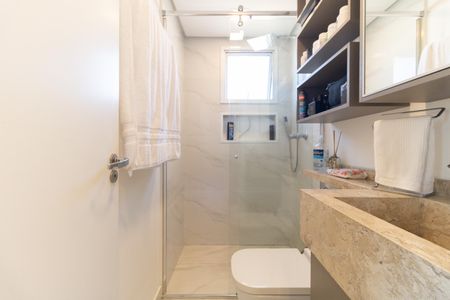 Apartamento à venda com 67m², 2 quartos e 1 vagaBanheiro da Suíte