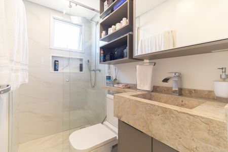 Apartamento à venda com 67m², 2 quartos e 1 vagaBanheiro da Suíte