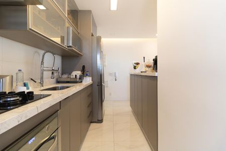 Apartamento à venda com 67m², 2 quartos e 1 vagaCozinha 