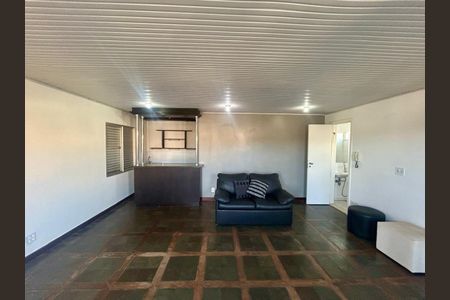 Apartamento para alugar com 3 quartos, 158m² em Santo Antônio, Belo Horizonte