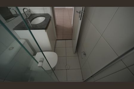 Banheiro Social de apartamento para alugar com 2 quartos, 50m² em Vila Sao Pedro, Santo André
