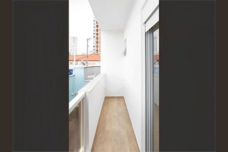 Casa à venda com 3 quartos, 100m² em Vila Hamburguesa, São Paulo