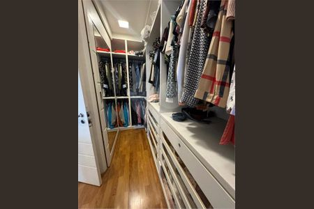 Apartamento à venda com 3 quartos, 230m² em Jardim Analia Franco, São Paulo