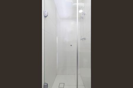 Studio para alugar com 27m², 1 quarto e sem vaga Studio para alugar com 27m², 1 quarto e sem vagaBanheiro