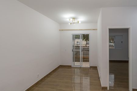 Apartamento para alugar com 67m², 2 quartos e 1 vagaSala de Eatar/Jantar