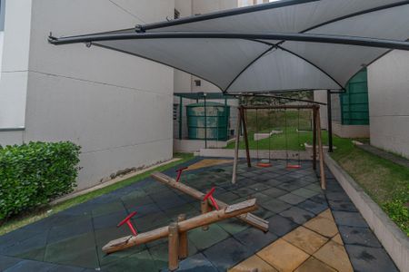 Apartamento para alugar com 67m², 2 quartos e 1 vagaÁrea comum - Playground
