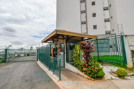 Apartamento para alugar com 67m², 2 quartos e 1 vagaFachada e portaria