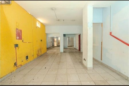 Casa para alugar com 3 quartos, 380m² em Chácara Santo Antônio (Zona Sul), São Paulo