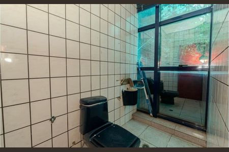 Casa para alugar com 380m², 3 quartos e 2 vagas