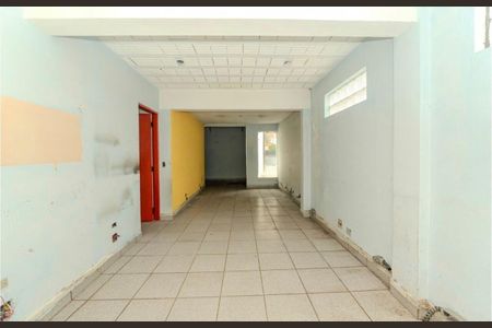 Casa para alugar com 380m², 3 quartos e 2 vagas