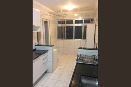 Apartamento para alugar com 72m², 3 quartos e 1 vaga