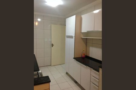 Apartamento para alugar com 72m², 3 quartos e 1 vaga