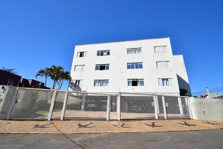 Fachada do Prédio / Placa de apartamento para alugar com 2 quartos, 73m² em Chácara da Barra, Campinas