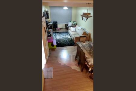Casa à venda com 3 quartos, 140m² em Vila Campo Grande, São Paulo
