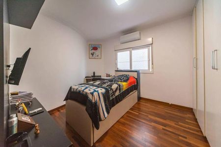 Casa à venda com 4 quartos, 424m² em Vila Eldizia, Santo André
