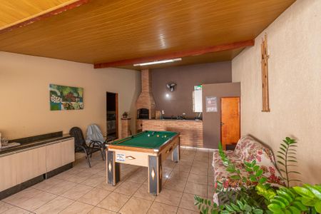 Casa à venda com 250m², 2 quartos e 3 vagas Casa à venda com 250m², 2 quartos e 3 vagasÁrea comum - Churrasqueira