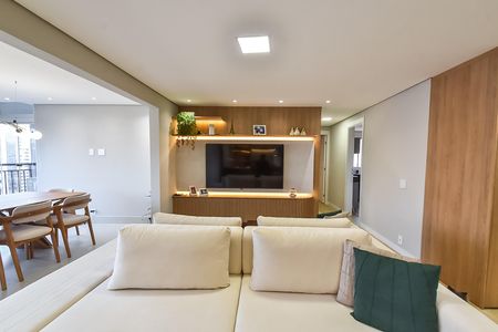 Sala de apartamento à venda com 3 quartos, 125m² em Vila Dom Pedro I, São Paulo