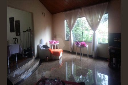 Casa à venda com 2 quartos, 150m² em Vila Albertina, São Paulo
