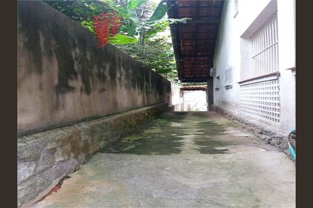 Casa à venda com 150m², 2 quartos e 3 vagas