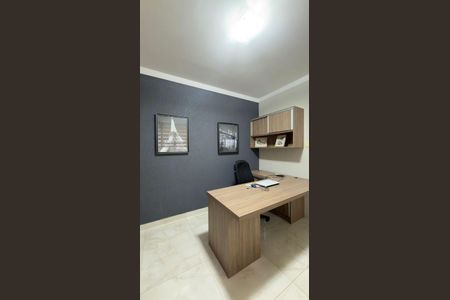 Casa à venda com 275m², 3 quartos e 2 vagas