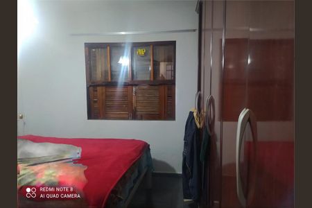 Casa à venda com 120m², 2 quartos e 1 vaga