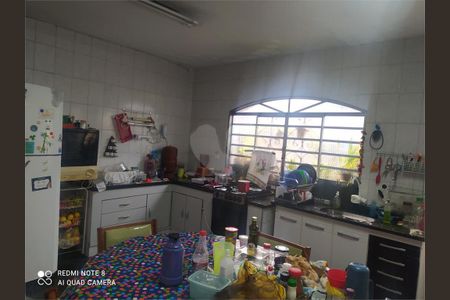 Casa à venda com 120m², 2 quartos e 1 vaga
