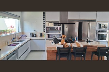 Casa à venda com 5 quartos, 500m² em Barra da Tijuca, Rio de Janeiro