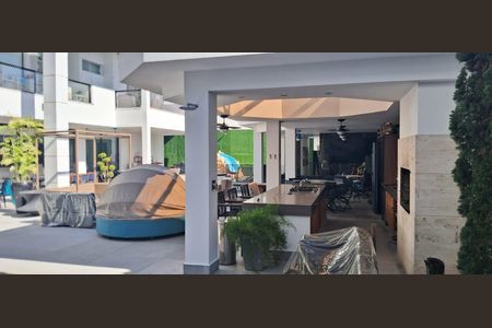Casa à venda com 5 quartos, 500m² em Barra da Tijuca, Rio de Janeiro