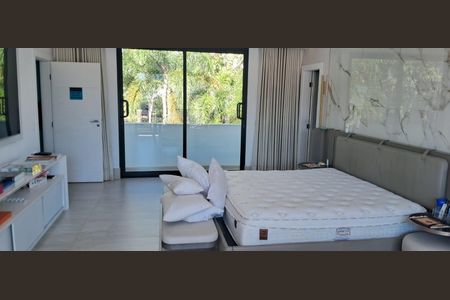 Casa à venda com 5 quartos, 500m² em Barra da Tijuca, Rio de Janeiro