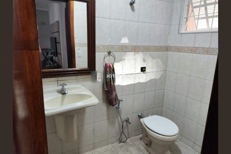 Casa à venda com 240m², 3 quartos e 3 vagas