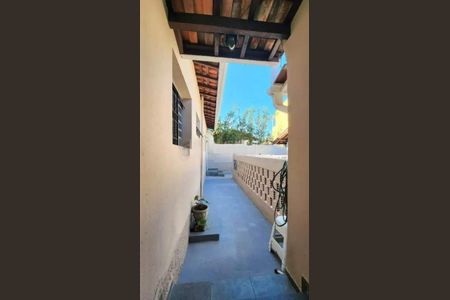 Casa à venda com 3 quartos, 128m² em Jardim Yeda, Campinas
