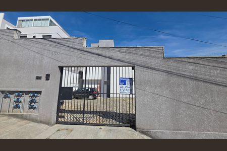 Apartamento para alugar com 170m², 2 quartos e 1 vaga