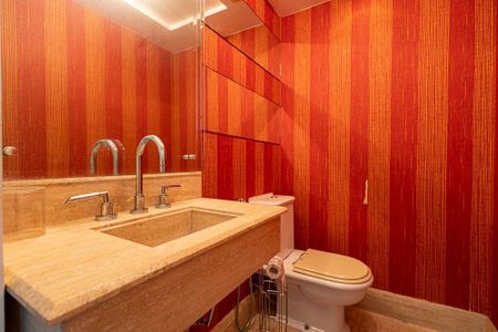 Apartamento à venda com 4 quartos, 300m² em Icaraí, Niterói