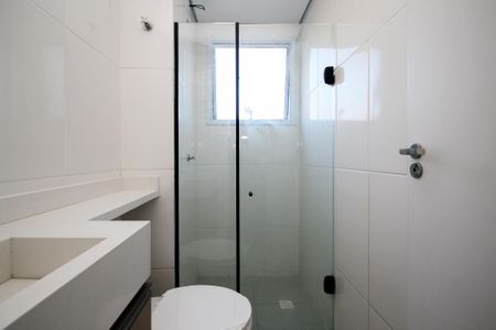 Apartamento para alugar com 43m², 2 quartos e 1 vaga Apartamento para alugar com 43m², 2 quartos e 1 vagaBanheiro