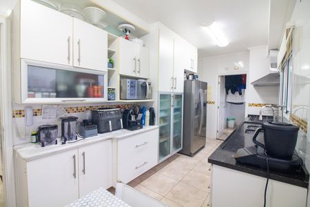 Apartamento à venda com 132m², 3 quartos e 2 vagasCozinha