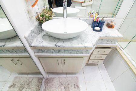 Apartamento à venda com 132m², 3 quartos e 2 vagasBanheiro da Suíte 3