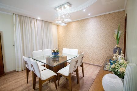 Apartamento à venda com 132m², 3 quartos e 2 vagasSala de Jantar