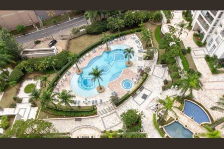 Apartamento à venda com 132m², 3 quartos e 2 vagasÁrea comum - Piscina