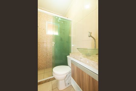 Casa de condomínio para alugar com 100m², 2 quartos e 2 vagas Casa de condomínio para alugar com 100m², 2 quartos e 2 vagasBanheiro