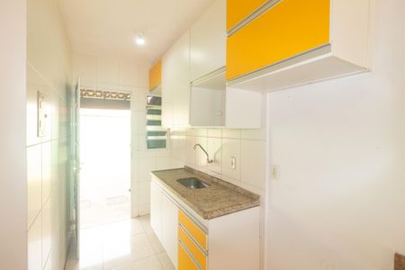 Casa de condomínio para alugar com 100m², 2 quartos e 2 vagas Casa de condomínio para alugar com 100m², 2 quartos e 2 vagasCozinha e Área de Serviço