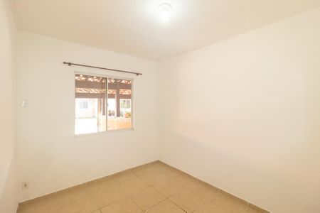 Quarto 1 de casa de condomínio para alugar com 2 quartos, 100m² em Campo Grande, Rio de Janeiro