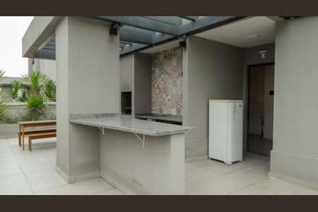 Apartamento para alugar com 48m², 2 quartos e 1 vaga Apartamento para alugar com 48m², 2 quartos e 1 vagaÁrea comum - Churrasqueira