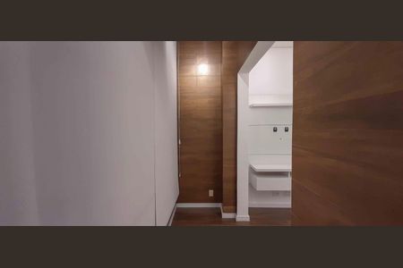 Sacada de apartamento para alugar com 2 quartos, 48m² em Presidente Altino, Osasco