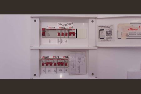 Apartamento para alugar com 48m², 2 quartos e 1 vaga Apartamento para alugar com 48m², 2 quartos e 1 vagaQuadro de Luz