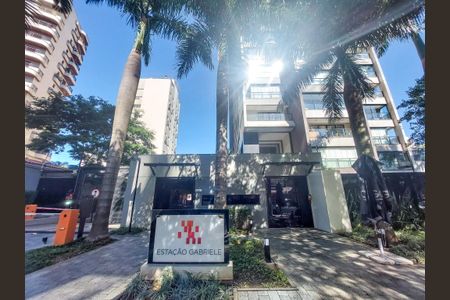 Studio para alugar com 39m², 1 quarto e 1 vaga Studio para alugar com 39m², 1 quarto e 1 vagaFachada e portaria