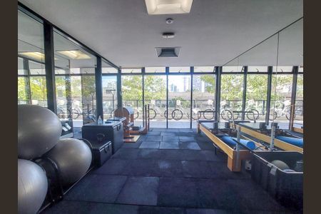Studio para alugar com 39m², 1 quarto e 1 vaga Studio para alugar com 39m², 1 quarto e 1 vagaAcademia
